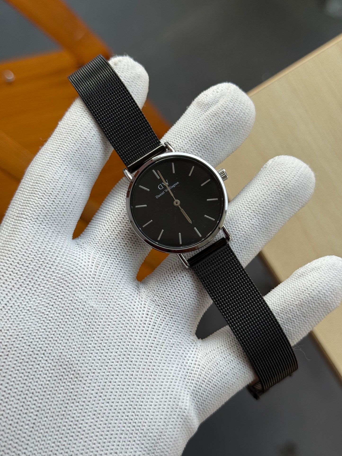 Daniel Wellington Analog Women's Watch