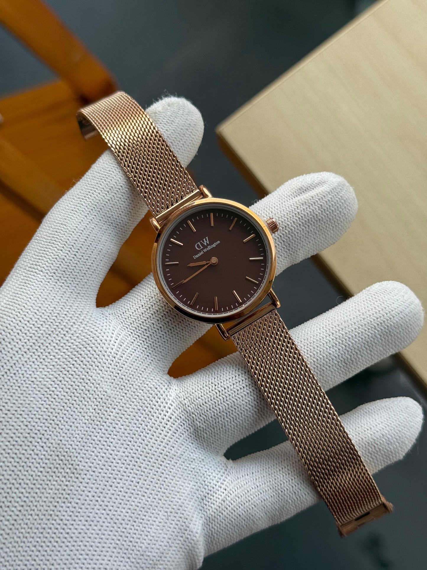 Daniel Wellington Analog Women's Watch