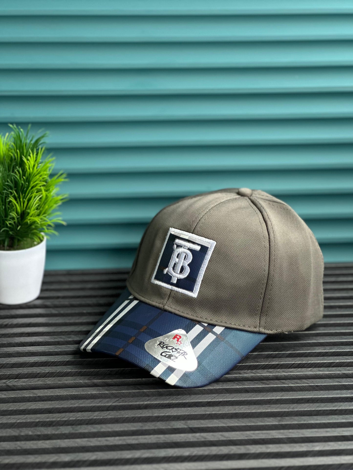 Trending Caps