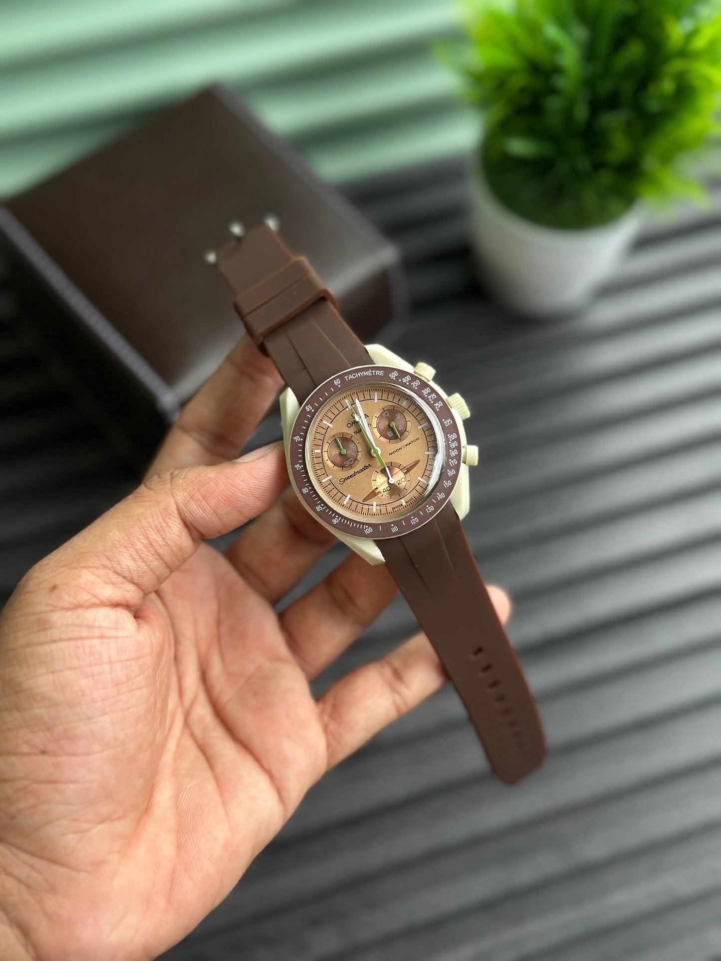 Omega Strap