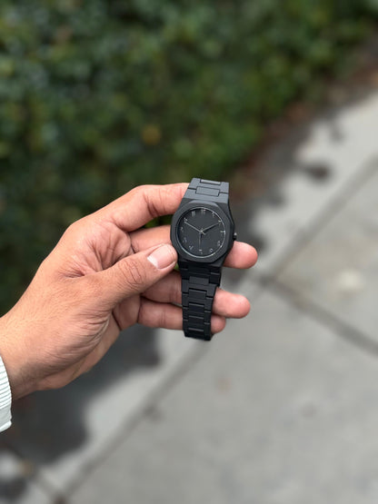 Sabr Full Black